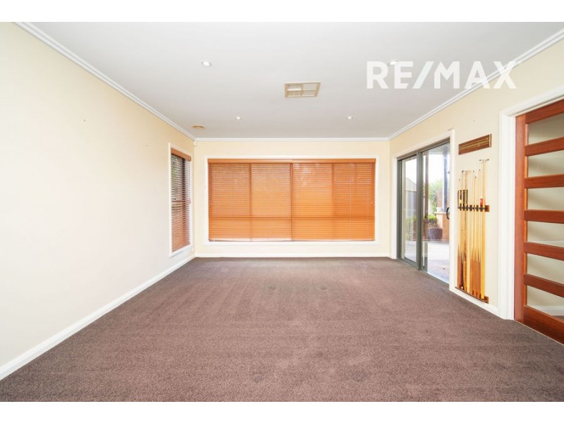 22 Bogong Crescent, Tatton NSW 2650
