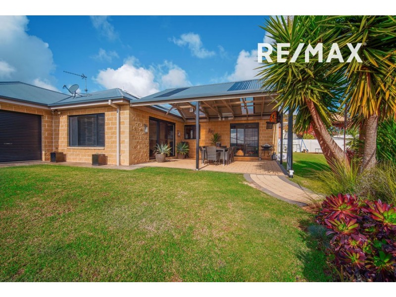 6 Yanko Crescent, Bourkelands NSW 2650