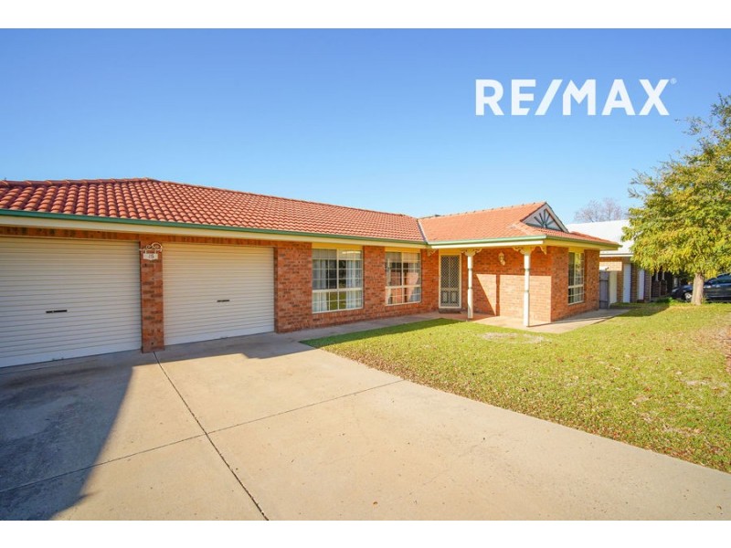 15 Kimberley Drive, Tatton NSW 2650