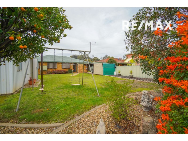 4 Awaba Avenue, Tolland NSW 2650