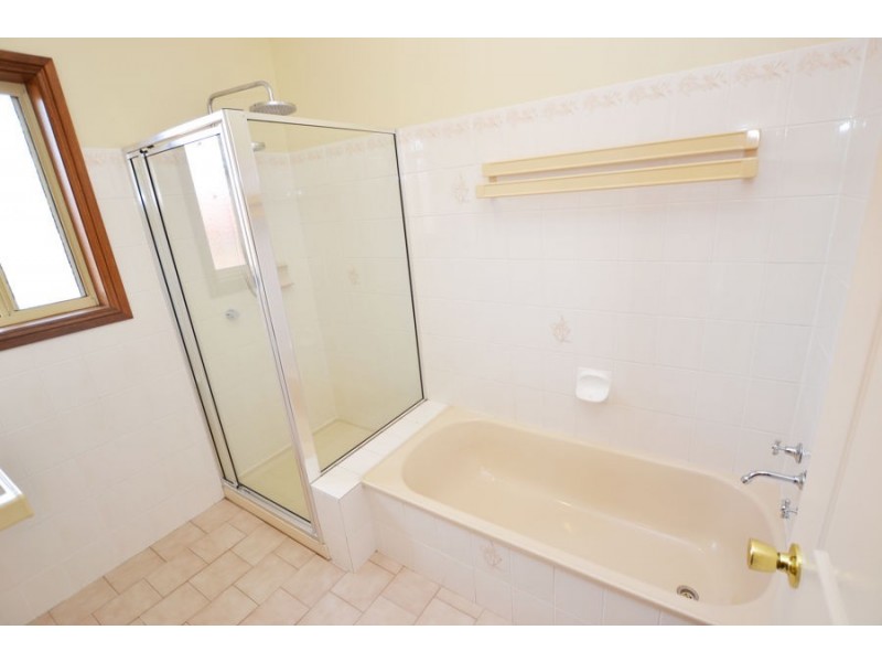 22 Malebo Place, Tatton NSW 2650