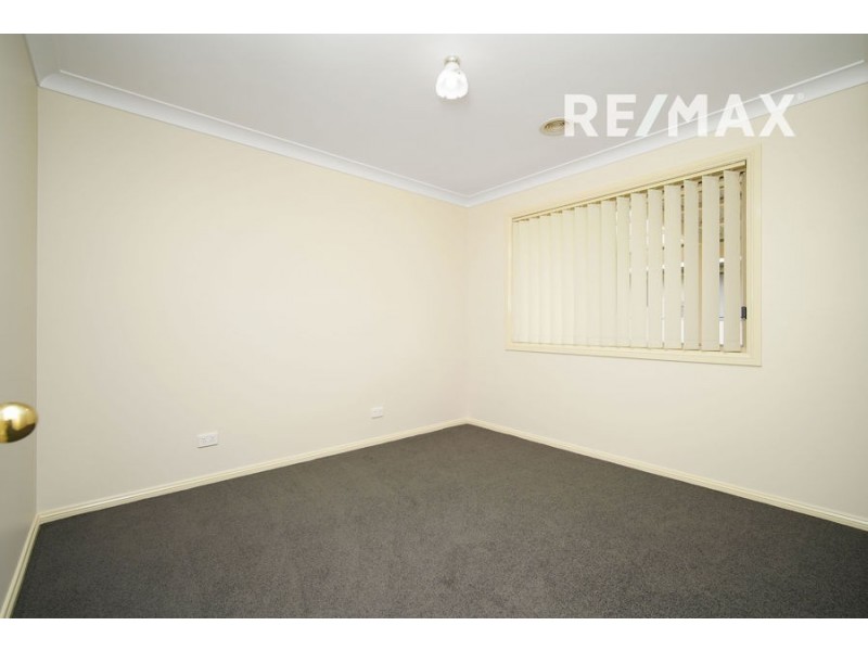 9 Fitzroy Street, Tatton NSW 2650