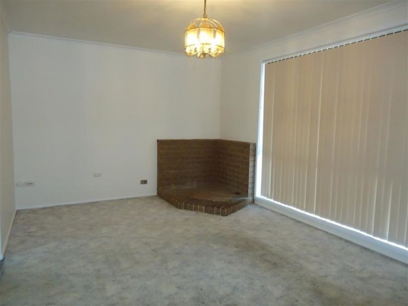 22 Pugsley Avenue, Estella NSW 2650