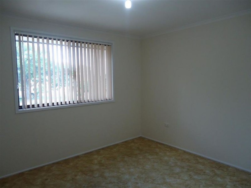 22 Pugsley Avenue, Estella NSW 2650