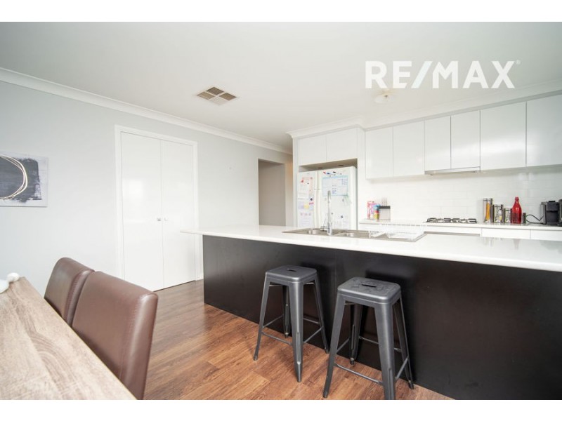 57 Barmedman Avenue, Gobbagombalin NSW 2650