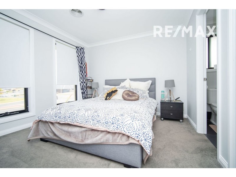 57 Barmedman Avenue, Gobbagombalin NSW 2650