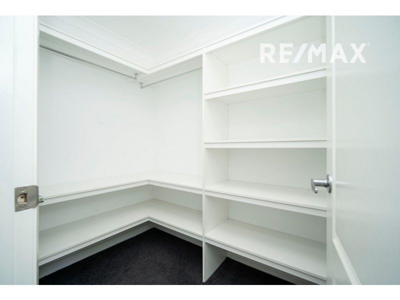 96 Barmedman Avenue, Gobbagombalin NSW 2650