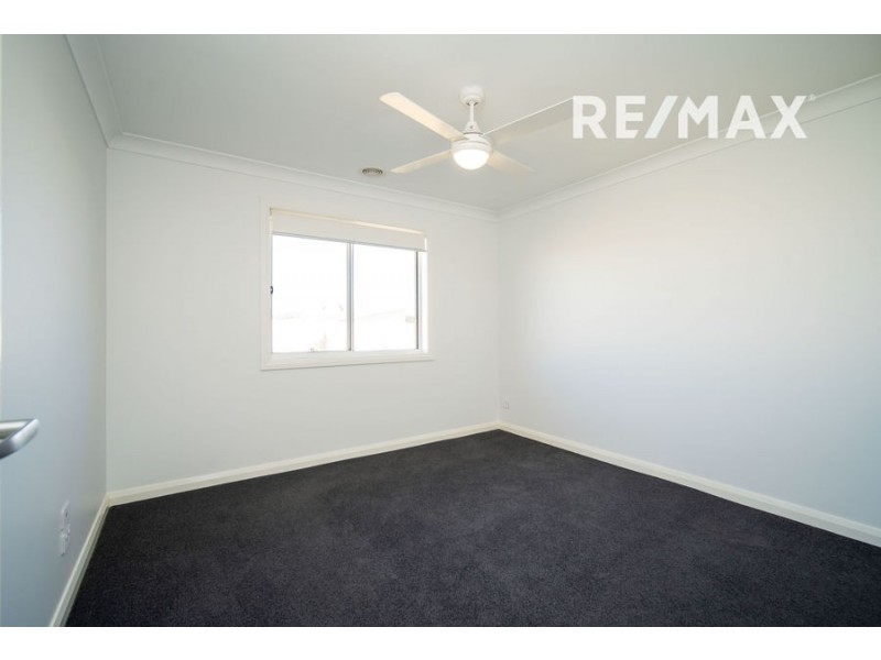96 Barmedman Avenue, Gobbagombalin NSW 2650