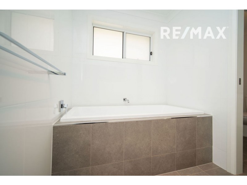 96 Barmedman Avenue, Gobbagombalin NSW 2650