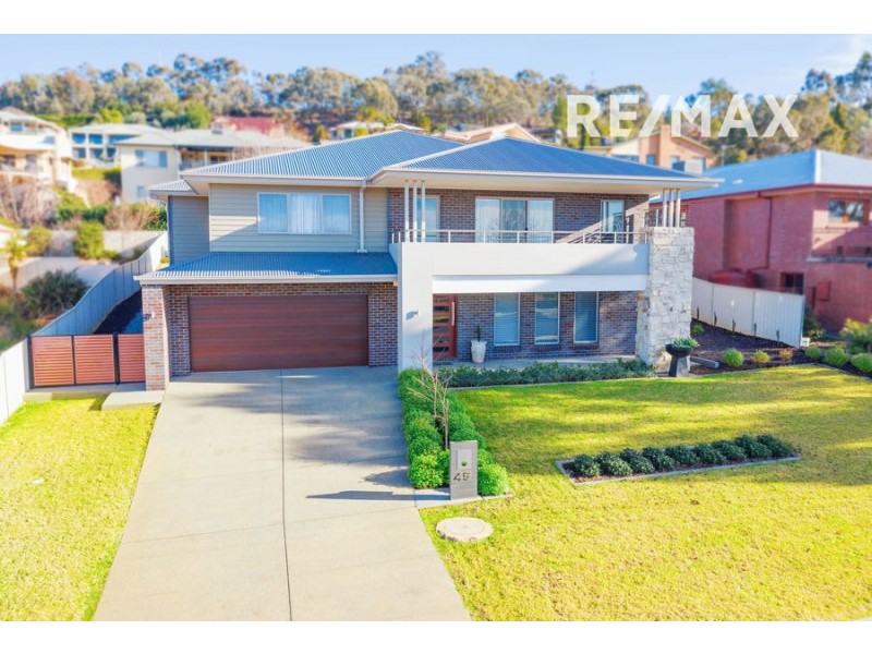 48 Amaroo Street, Kooringal NSW 2650