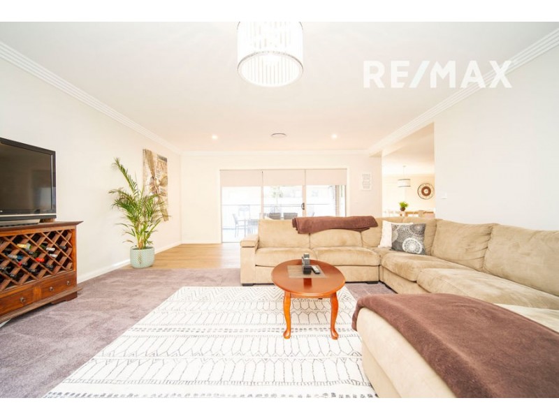 48 Amaroo Street, Kooringal NSW 2650