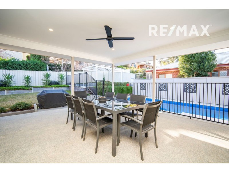 48 Amaroo Street, Kooringal NSW 2650