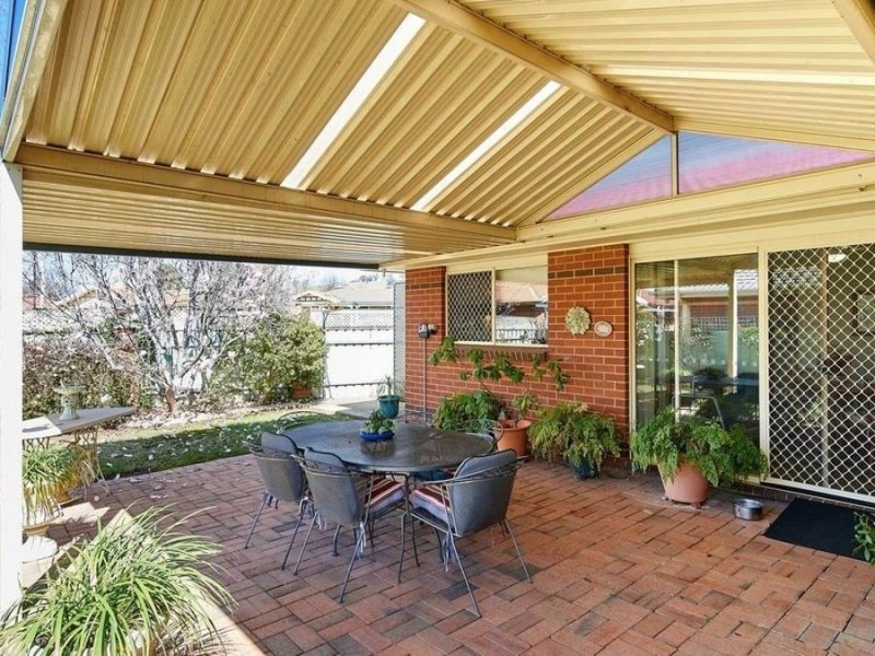 32 Girraween Mews, Glenfield Park NSW 2650