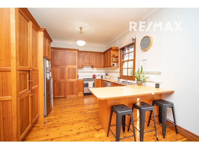 53 Brookong Avenue, Wagga Wagga NSW 2650