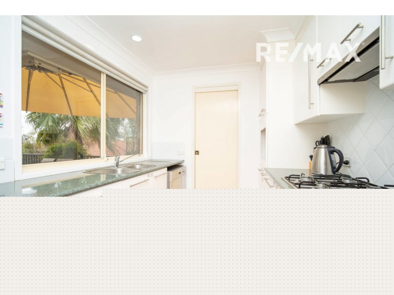 27 Brooklyn Drive, Bourkelands NSW 2650