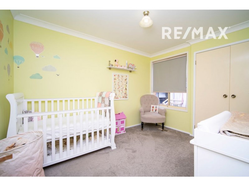 27 Brooklyn Drive, Bourkelands NSW 2650