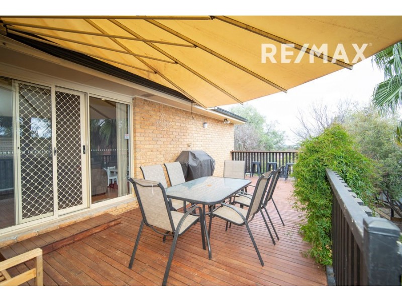 27 Brooklyn Drive, Bourkelands NSW 2650