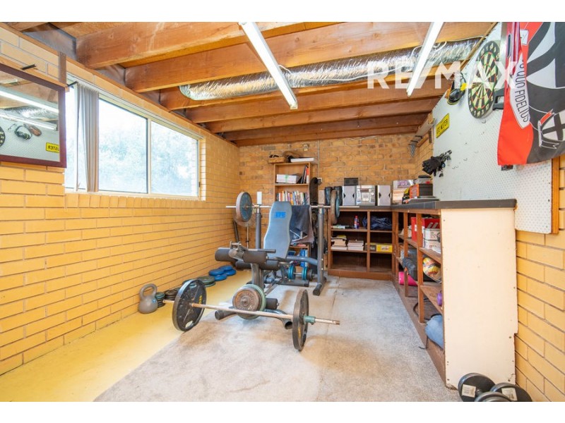 27 Brooklyn Drive, Bourkelands NSW 2650