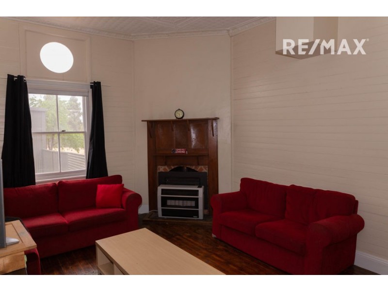 6 Hannah Street, Ganmain NSW 2702
