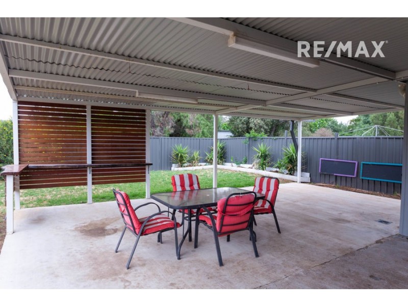 6 Hannah Street, Ganmain NSW 2702
