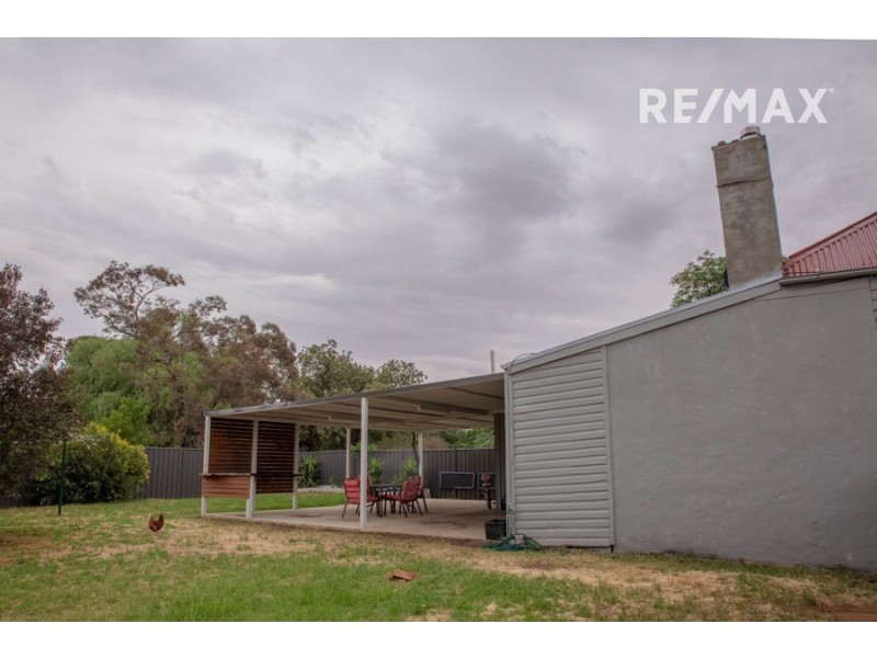 6 Hannah Street, Ganmain NSW 2702