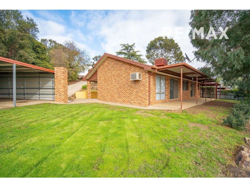 6 Tolland Close, Tolland NSW 2650