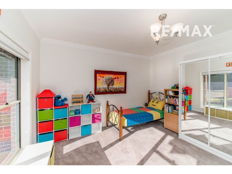 28 Atherton Crescent, Tatton NSW 2650