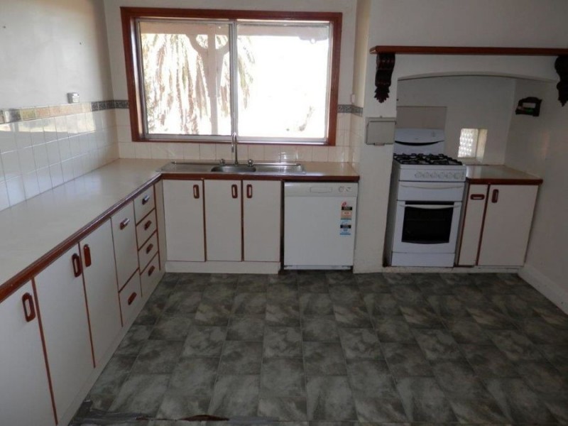 1392 County Boundary Road, Milbrulong NSW 2656