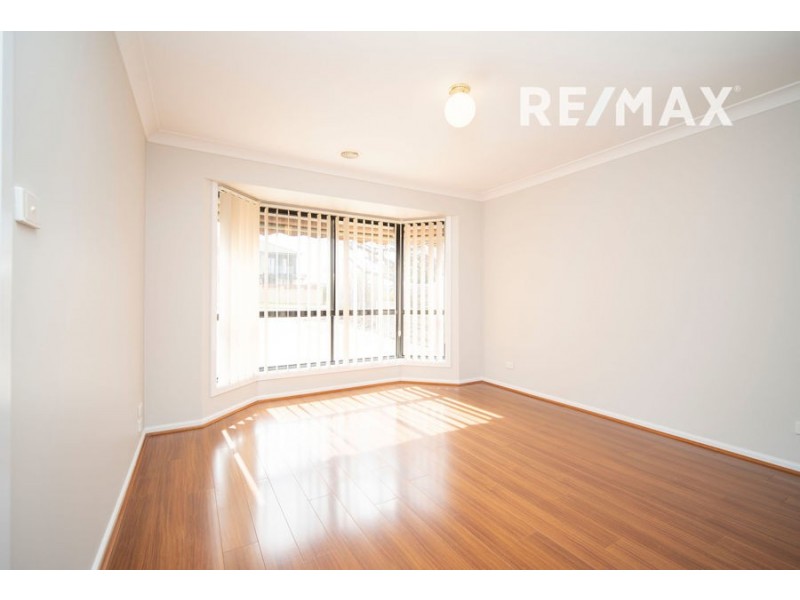 37 Stirling Boulevard, Tatton NSW 2650