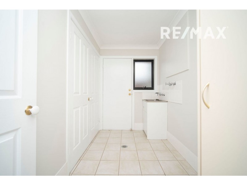 37 Stirling Boulevard, Tatton NSW 2650