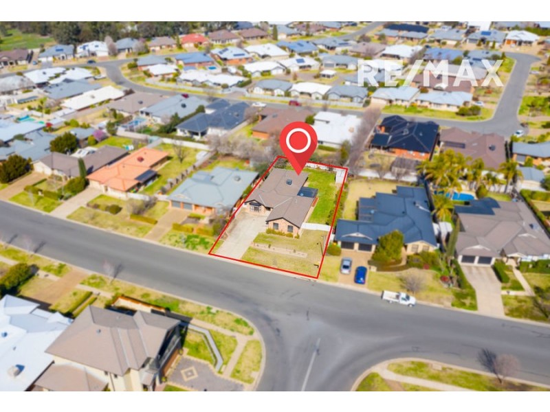 37 Stirling Boulevard, Tatton NSW 2650