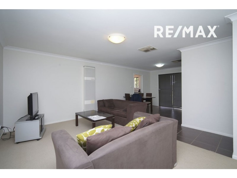 20 Birri Place, Glenfield Park NSW 2650