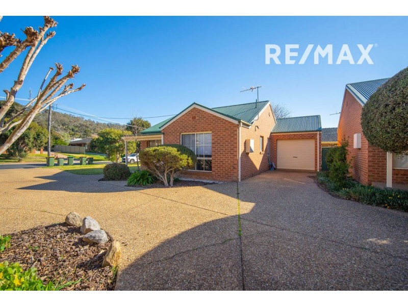 1/35 Kenneally Street, Kooringal NSW 2650