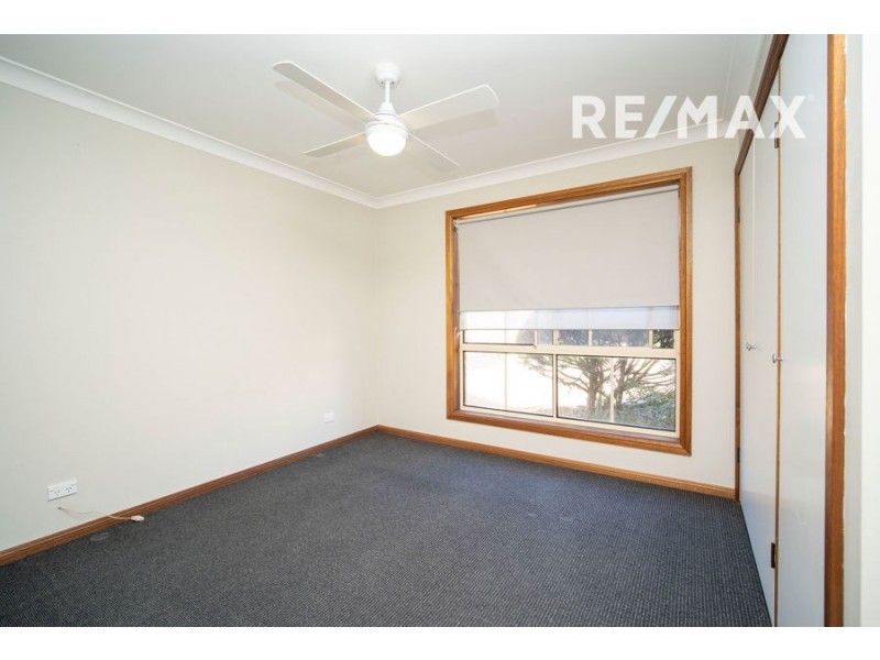 1/35 Kenneally Street, Kooringal NSW 2650
