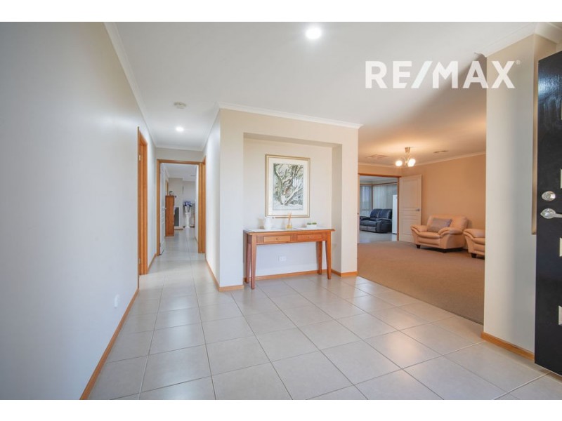 22 Balala Crescent, Bourkelands NSW 2650