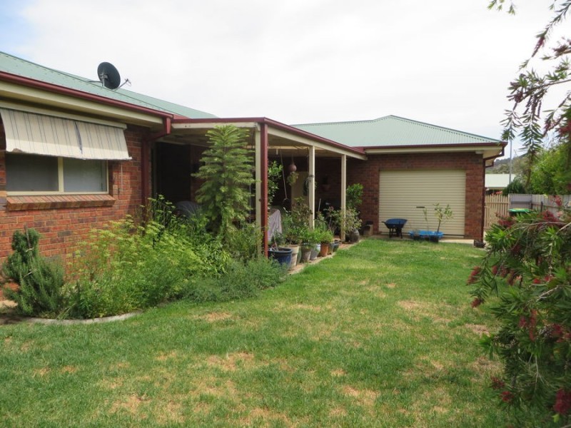 28 Doman Street, Estella NSW 2650