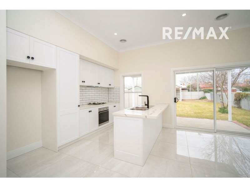 61 Fox Street, Wagga Wagga NSW 2650