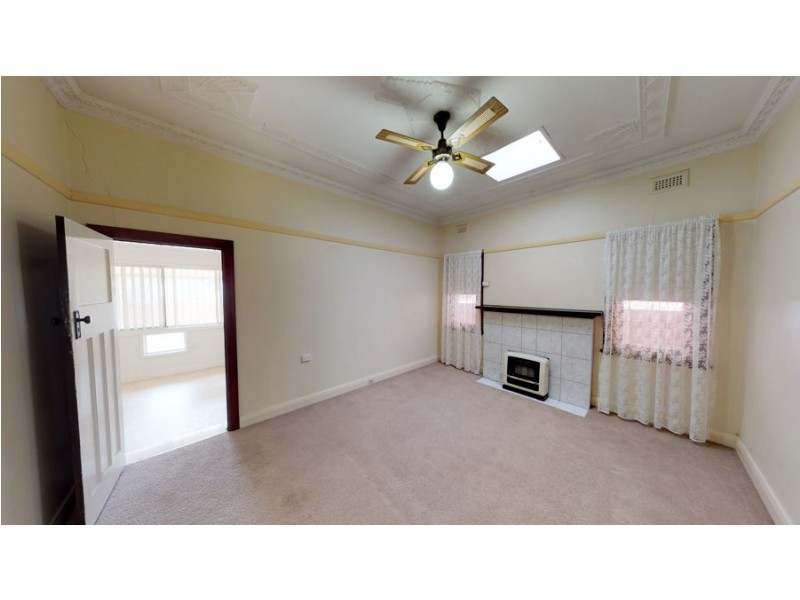 65 Brookong Avenue, Wagga Wagga NSW 2650