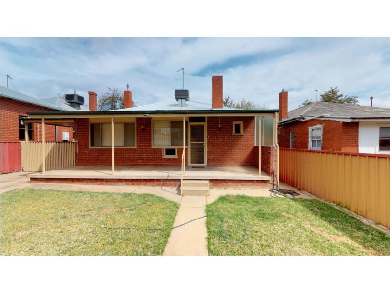 65 Brookong Avenue, Wagga Wagga NSW 2650