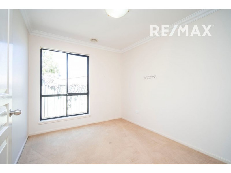 27 Galing Place, Wagga Wagga NSW 2650