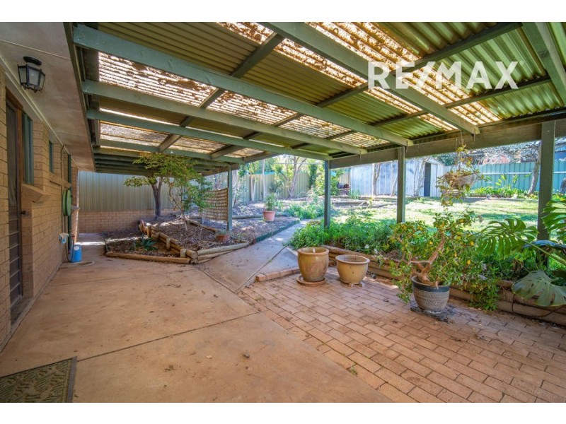 15 Roosevelt Avenue, Tolland NSW 2650