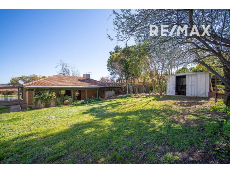 15 Roosevelt Avenue, Tolland NSW 2650