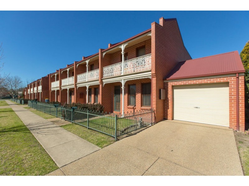 8/34 Travers Street, Wagga Wagga NSW 2650