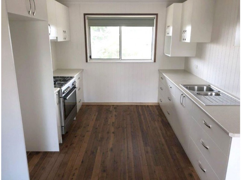 28 Alexander Street, Ashmont NSW 2650