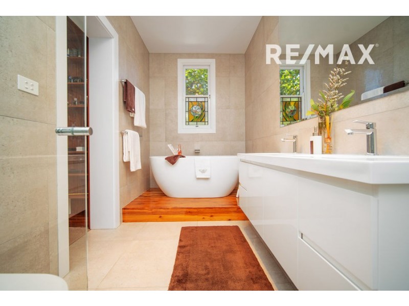 62 Gurwood Street, Wagga Wagga NSW 2650