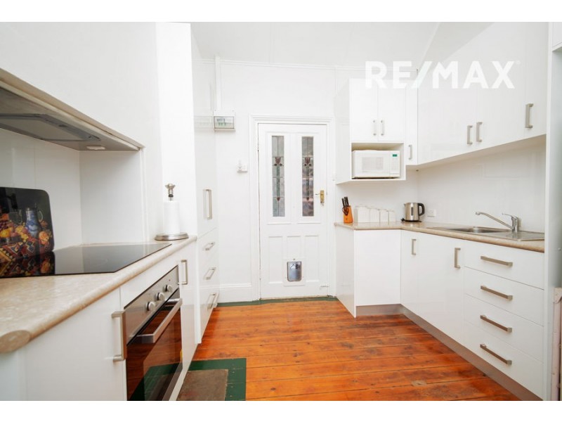 62 Gurwood Street, Wagga Wagga NSW 2650