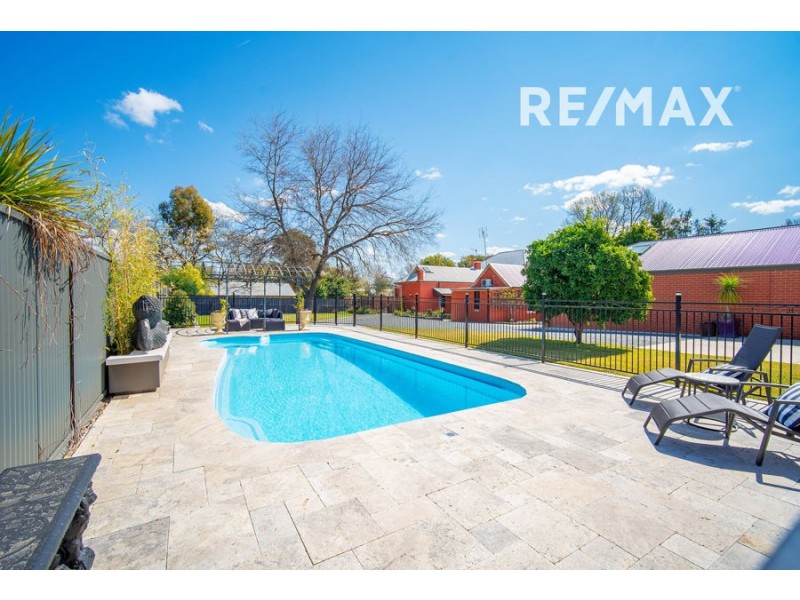 62 Gurwood Street, Wagga Wagga NSW 2650