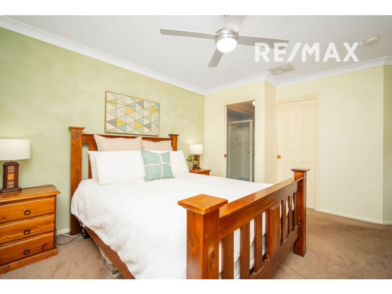 7 Gidgee Place, Glenfield Park NSW 2650