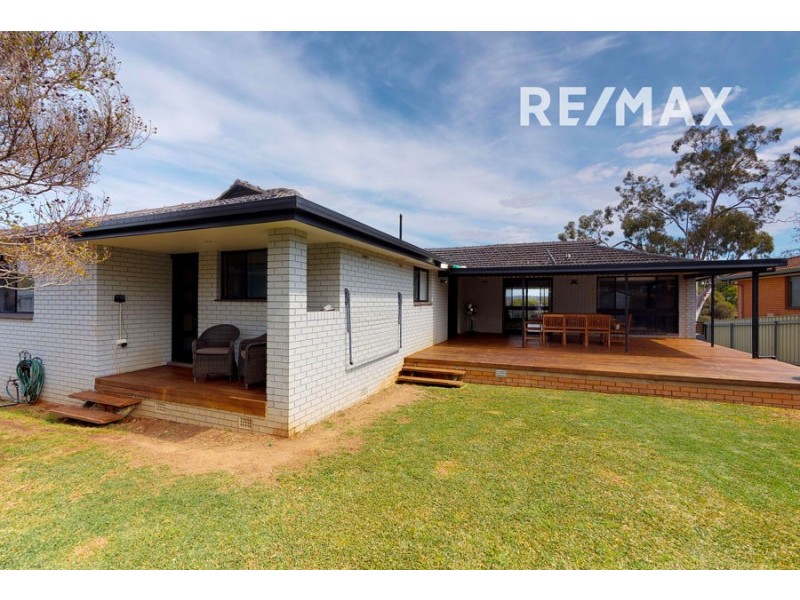 23 Buchhorn Street, Tolland NSW 2650