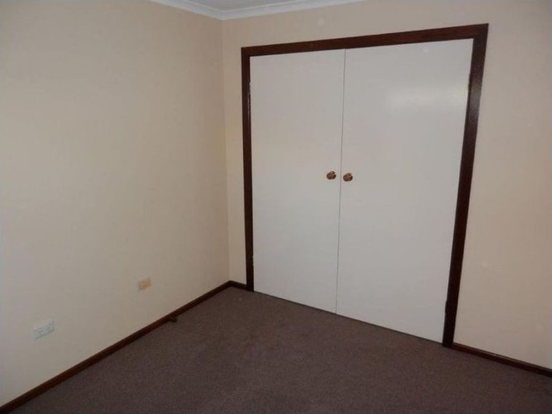 15/2 Leena Place, Wagga Wagga NSW 2650